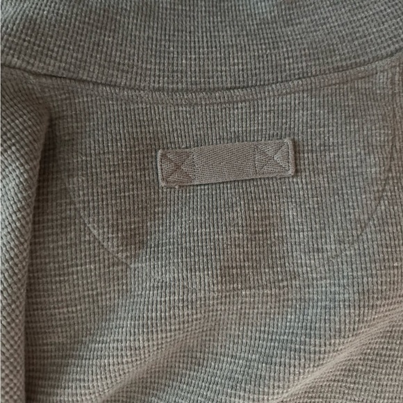 Duluth Henley - Picture 5 of 5